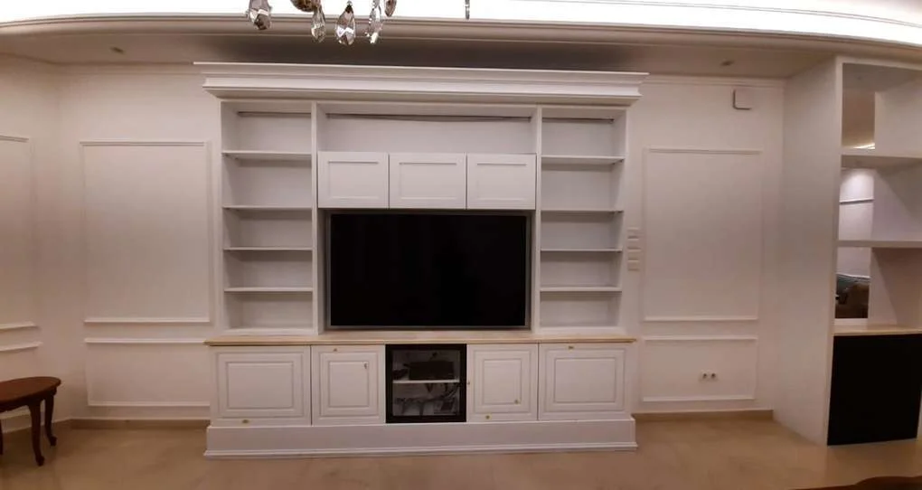 Private apartment joinery — portfolio photograph 1